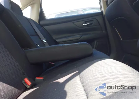 2017 Nissan Altima 2.5 S из США, поврежденный, VIN 1N4AL3AP7HN322048